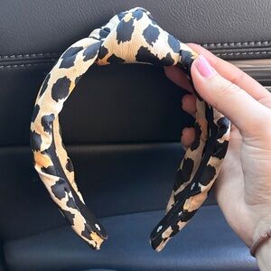 Lele Sadoughi Black and Tan Animal Print Headband